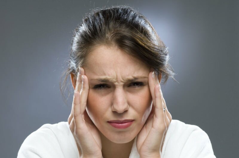 Viele Situationen können Kopfschmerzen verursachen.