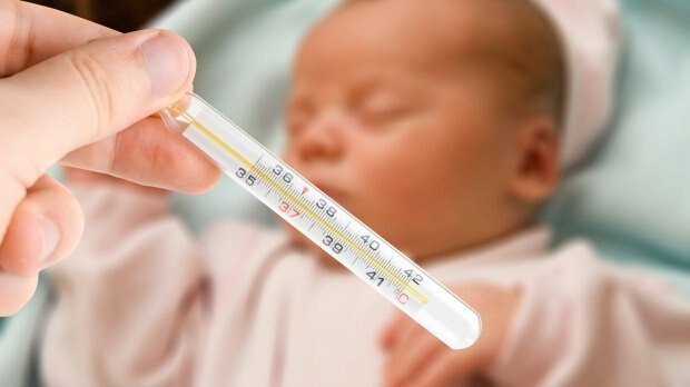 Wie sinkt das Fieber von Babys?