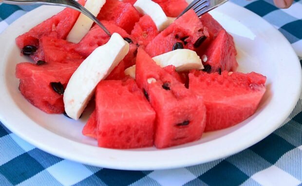 Kann Wassermelone in der Diät gegessen werden? Wassermelonendiät, die 5 Kilo in einer Woche schwächt