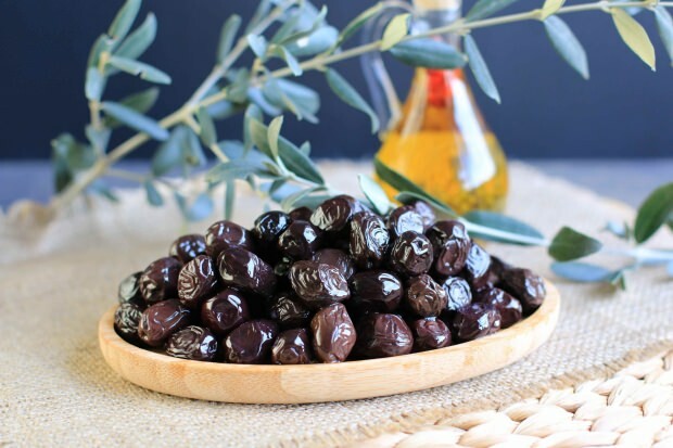 Schwarze Oliven