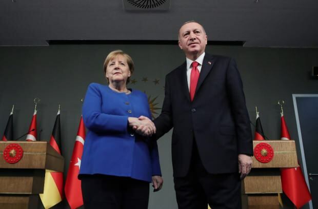 Istanbuler Bundeskanzlerin Angela Merkels Istanbuler Aktie erschütterte die sozialen Medien!