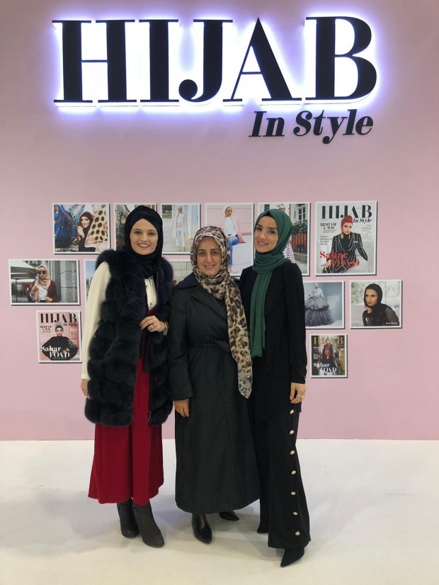 Großes Interesse an Hijab im Style Magazine auf der Halal Expo Fair