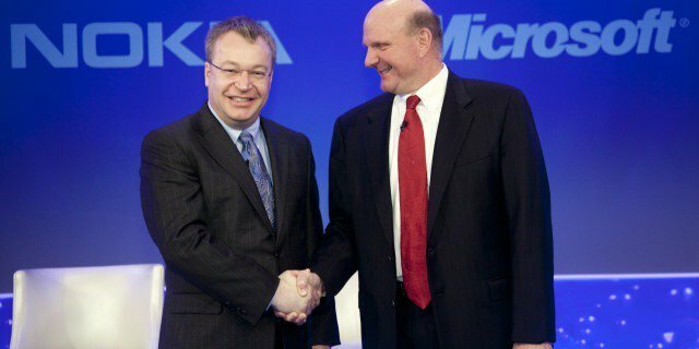 Microsoft kauft die Geräte und Dienste von Nokia, Stephen Elop kehrt zu Microsoft zurück