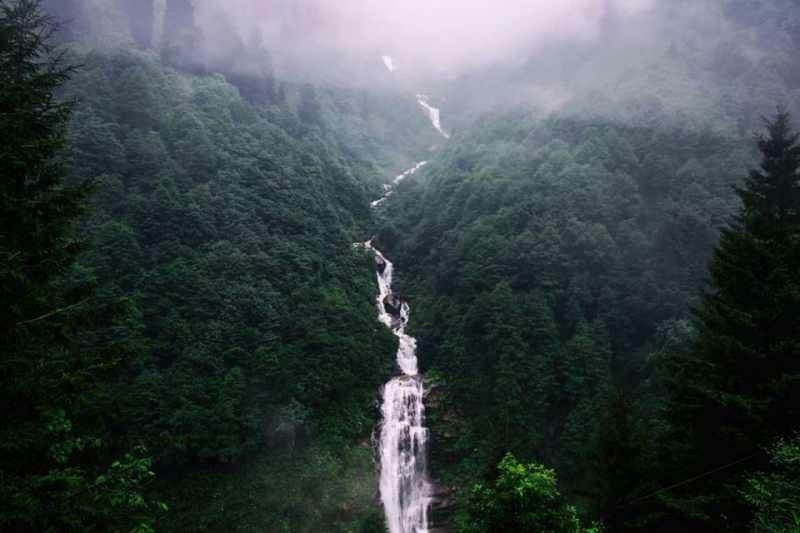 Szenen vom Gelintülü-Wasserfall