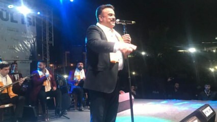 Bülent Serttaş brachte alle auf der Bühne zum Lachen!