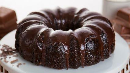 Das einfachste Schokoladenkuchenrezept! Wie macht man Schokoladenkuchen? Schokoladenkuchen mit wenig Zutaten