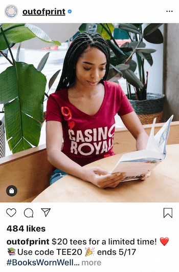 Instagram-Geschäftspost mit Person, die Produkt trägt