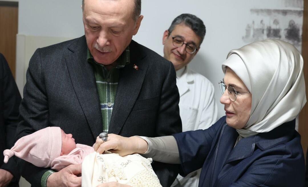 Präsident Erdoğan und seine Frau Emine Erdoğan besuchten Erdbebenopfer