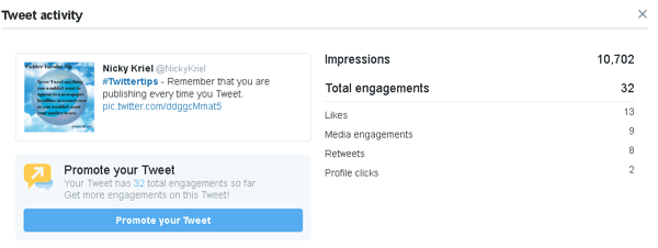 Klicken Sie auf einen Tweet, um weitere Engagement-Daten in Twitter Analytics anzuzeigen.