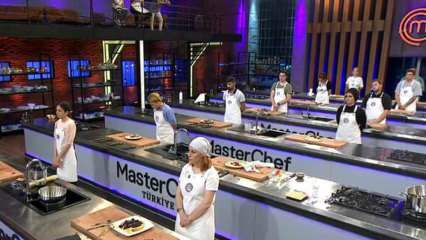 Eine Premiere in Masterchef 2020! Dieses Mal wurde es mit 4 Personen in der 6-Personen-Endrunde gespielt.