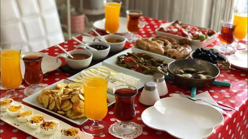 Was ist nach dem Ramadan zu tun? Muss für den Festmorgen frühstücken