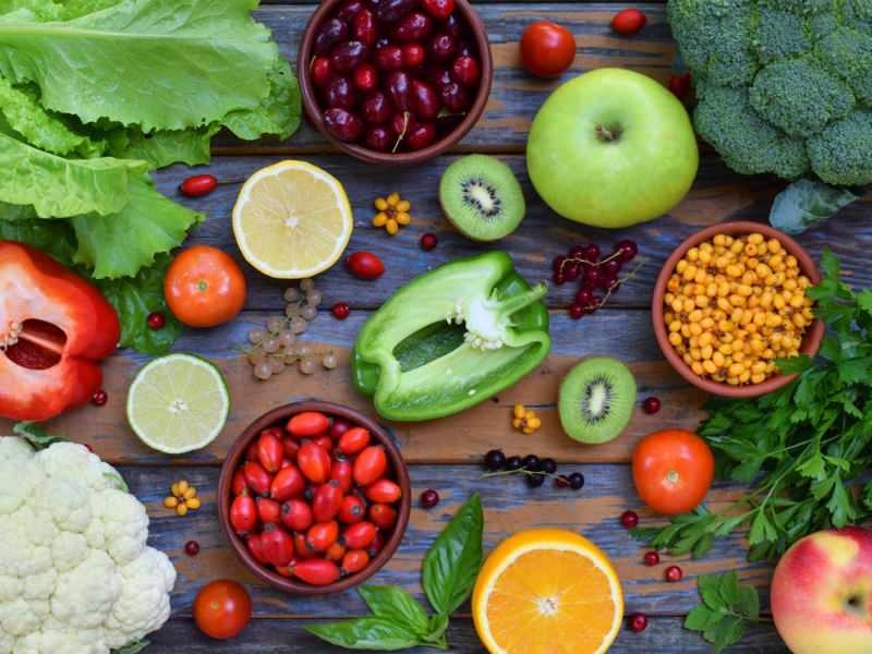 Die Lebensmittel, die reich an Antioxidantien sind, sind Knoblauch-Tomaten und was sind