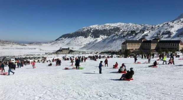 Wie komme ich zum Antalya Saklıkent Ski Center?