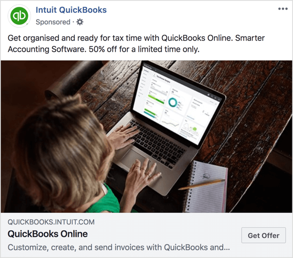 Beachten Sie in dieser Intuit QuickBooks-Anzeige und Zielseite, dass die Farbtöne und das Angebot konsistent sind.