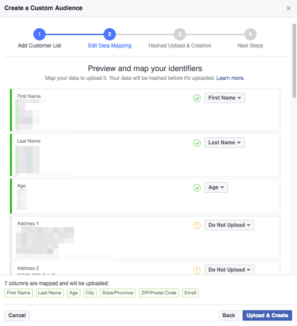 Stellen Sie sicher, dass die Felder, die Facebook in Ihrer CSV-Datei erkennt, korrekt Kategorien zugeordnet sind, die Facebook versteht.