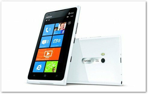 Holen Sie sich ein AT & T Nokia Lumia 900 4G günstig