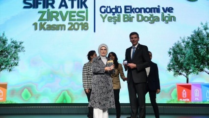 First Lady Erdoğan: Müllwagen fährt nicht nach Kulliye