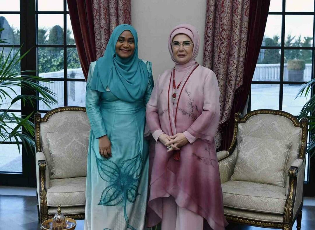 First Lady Erdoğan traf sich mit Sajidha Mohamed, der Frau des maledivischen Präsidenten Muizzu