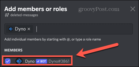 Dynobot in Discord hinzufügen