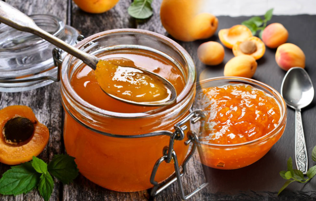 Wie man zu Hause zuckerfreie Aprikosenmarmelade macht