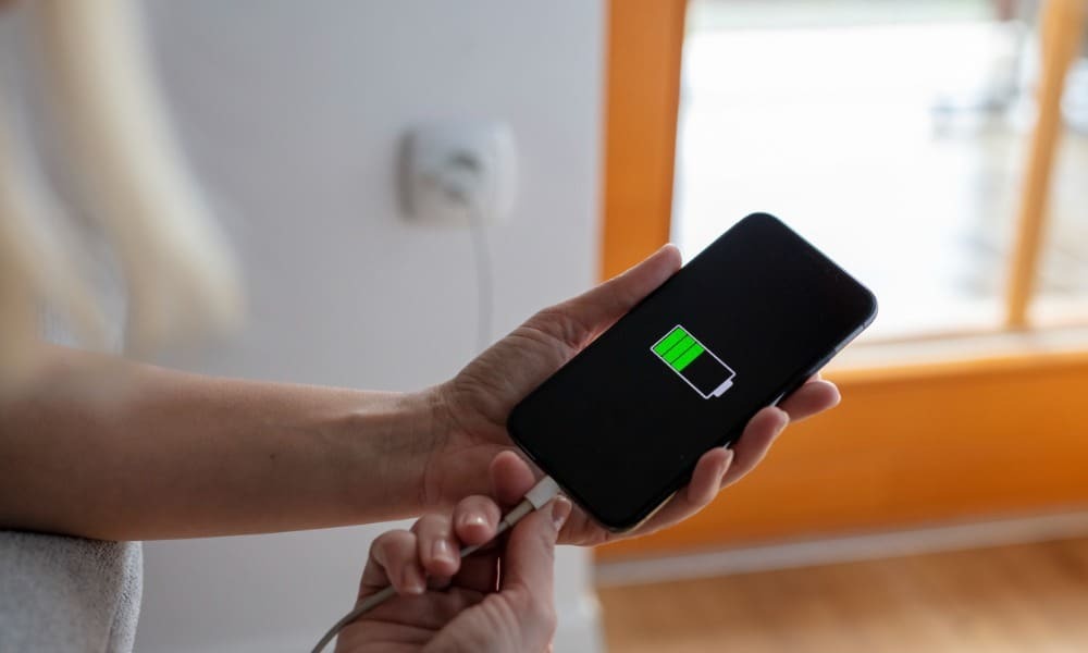 So verwalten Sie das Aufladen mit sauberer Energie auf dem iPhone
