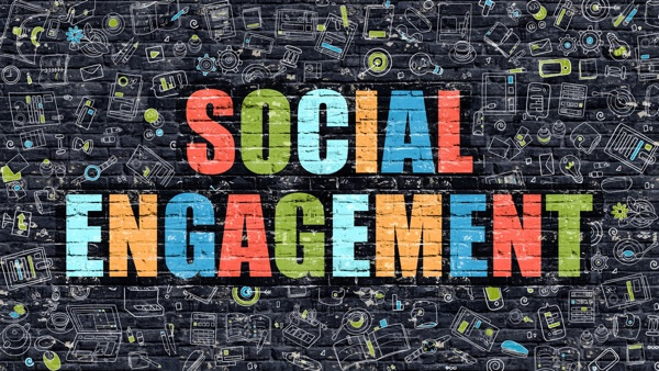 Beim Aufbau einer florierenden Community in Ihren Social-Media-Kanälen geht es darum, das Engagement zu fördern.