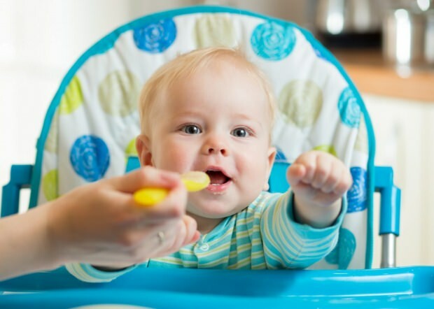Zusätzliche Nahrungsperiode bei Säuglingen