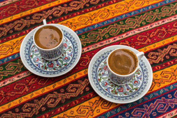 Wie bekommt man die Härte im Geschmack von türkischem Kaffee?