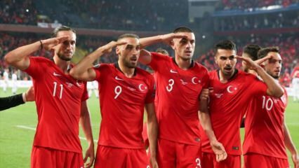 Hallo an Mehmetçik von der Nationalmannschaft!