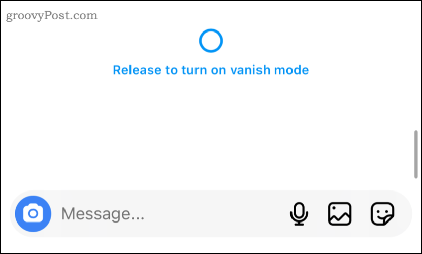 Wischen Sie im Chat nach oben, um den Vanish-Modus auf Instagram zu aktivieren