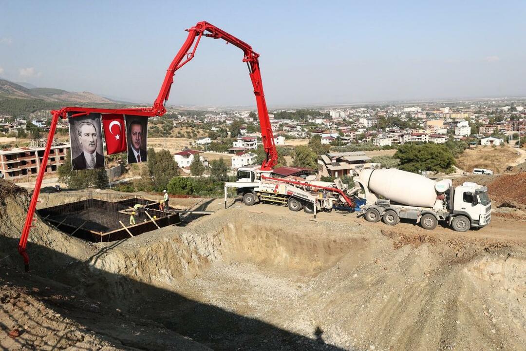  Kinderheimstandorte, deren Grundsteine ​​in Hatay und Adıyaman gelegt wurden