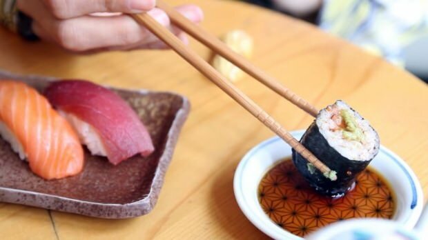wie man zuhause Sushi macht