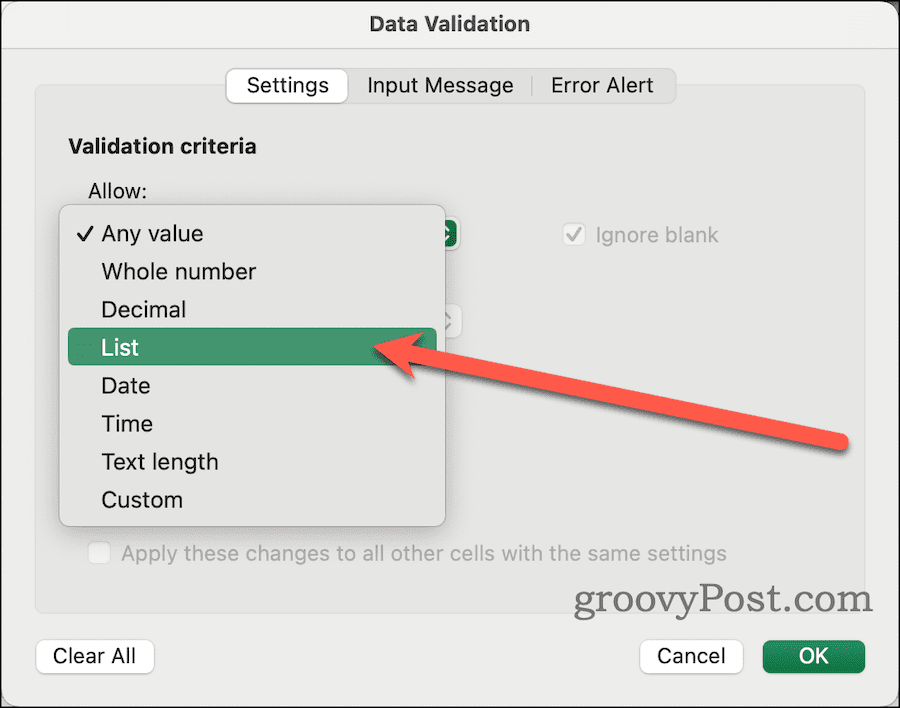 Wählen Sie „Liste im Datenvalidierungsdialog“ in Excel