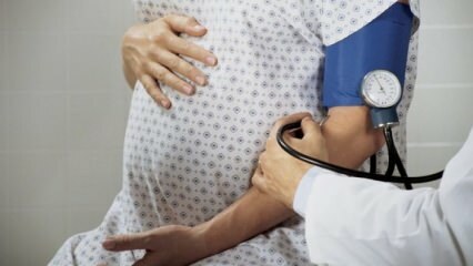Wie hoch sollte der Blutdruck während der Schwangerschaft sein? Symptome von Bluthochdruck und Sturz während der Schwangerschaft