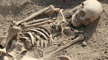 Diejenigen, die vom Urartu-Friedhof kamen, waren schockiert! Frauen ...