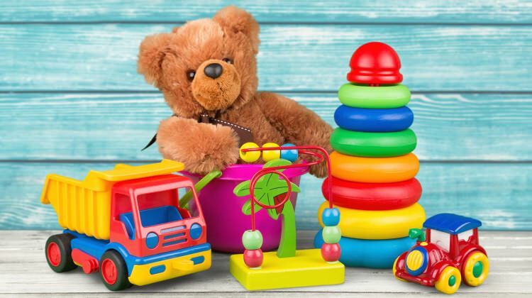Wie kann man sich angewöhnen, Spielzeug zu sammeln?