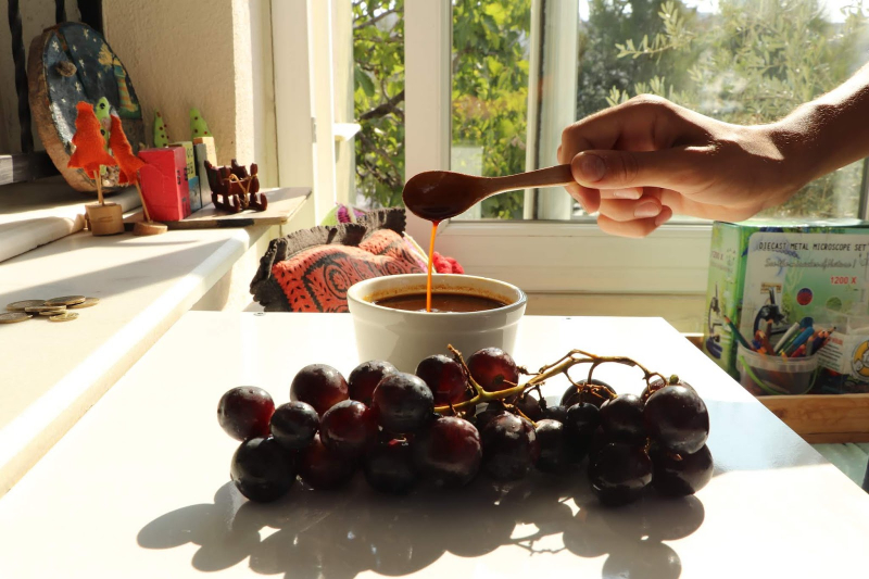 Wie macht man Traubenmelasse zu Hause und was sind die Vorteile von Traubenmelasse? Melasse Tricks
