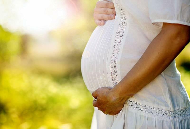 Eine Fehlgeburt während der Schwangerschaft sehen 