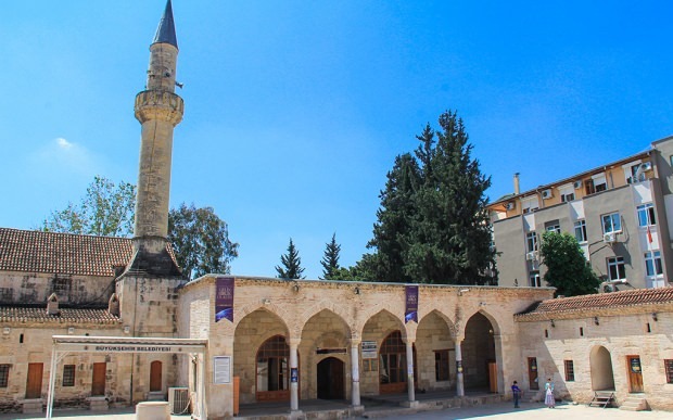 Adana Yağ Moschee