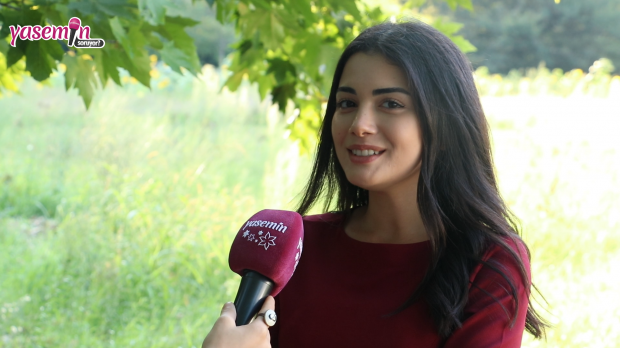 Özge Yağız erzählte Reyhan von der Eidserie! Sehen Sie, mit wem die junge Schauspielerin verglichen wird ...
