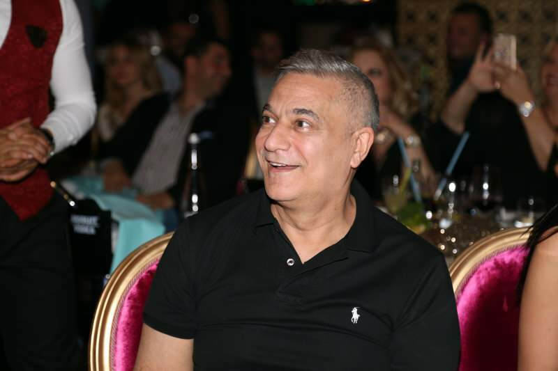 Der Name Mehmet Ali Erbil, der mit der Stammzelltherapie begann, wurde dem Löwenlöwen gegeben.