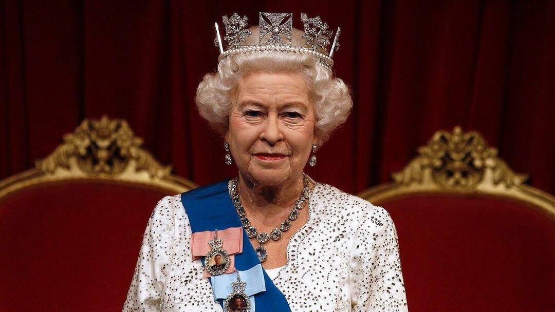 Königin von England II. Elisabeth