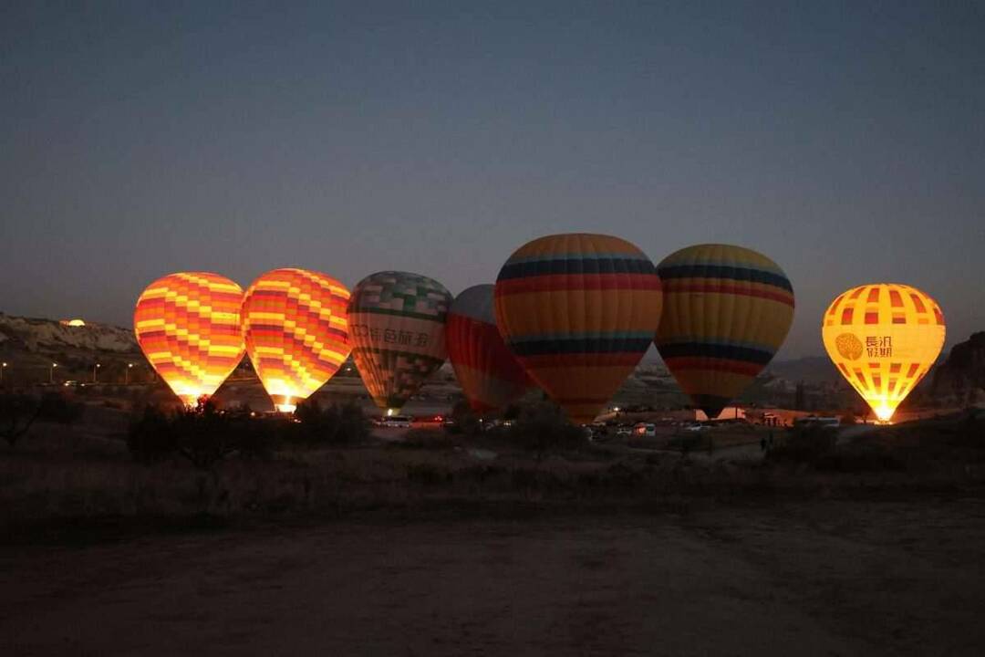 550.000 Touristen beobachteten Kappadokien aus der Luft