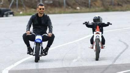 Kenan Sofuoğlu hat seinen 3-jährigen Sohn alleine aufs Fahrrad gebracht! Es brachte Herzen zum Mund