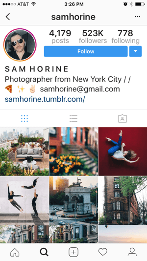 Um einen Instagram-Influencer wegen einer Story-Übernahme zu kontaktieren, suchen Sie in seinem Instagram-Profil nach Kontaktinformationen.