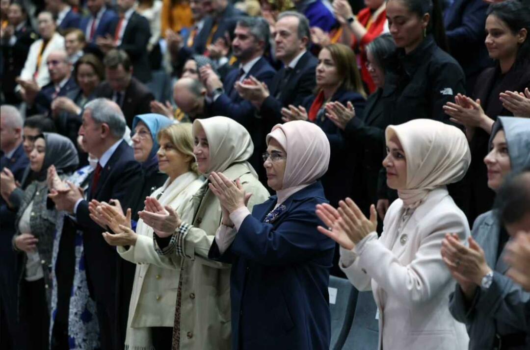 Sonderbotschaft von First Lady Erdoğan zum Internationalen Tag zur Beseitigung von Gewalt gegen Frauen!