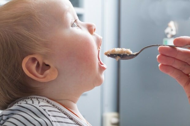 Wie macht man Pudding Baby Pudding? Grieß Baby Pudding Rezept