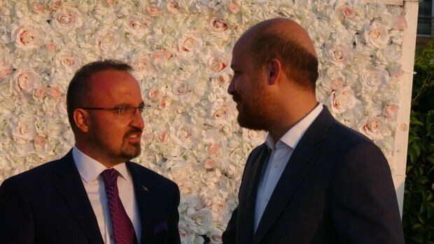 Bülent Turan, Vizepräsident der AK-Parteigruppe, und Bilal Erdoğan